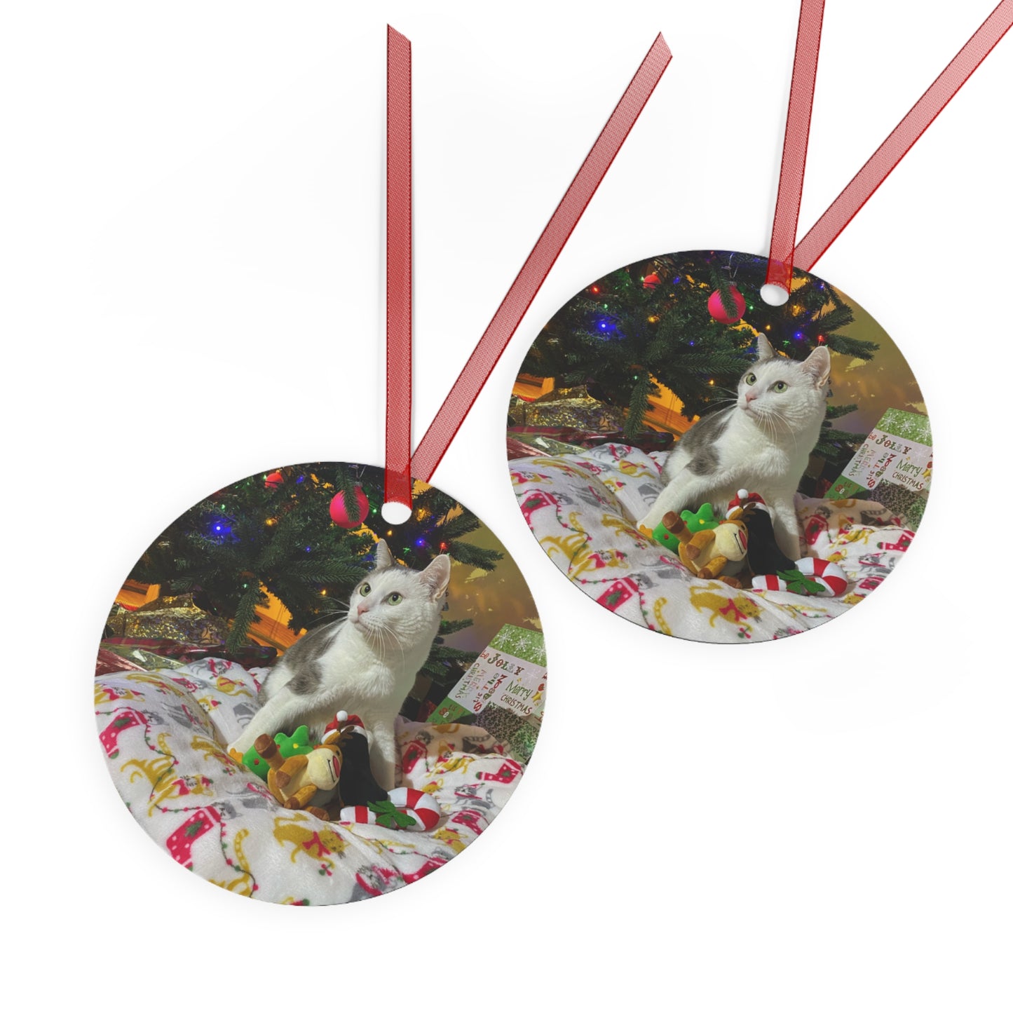Santito Christmas Ornament Metal Cat Ornaments for Holiday Cheer, Festive Tree Decorations, Pet Lover Gifts